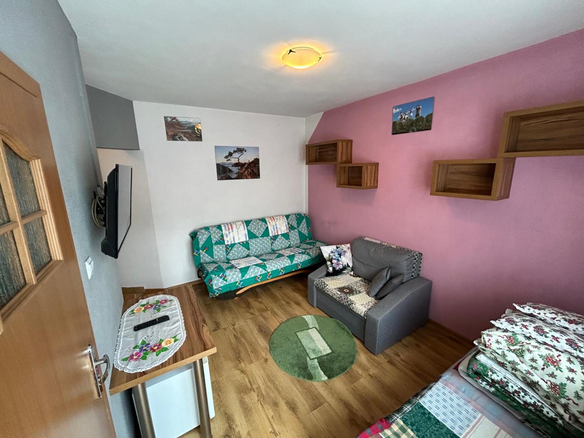 Willa Pod Zbojem Pipikasem Szczawnica Exterior foto