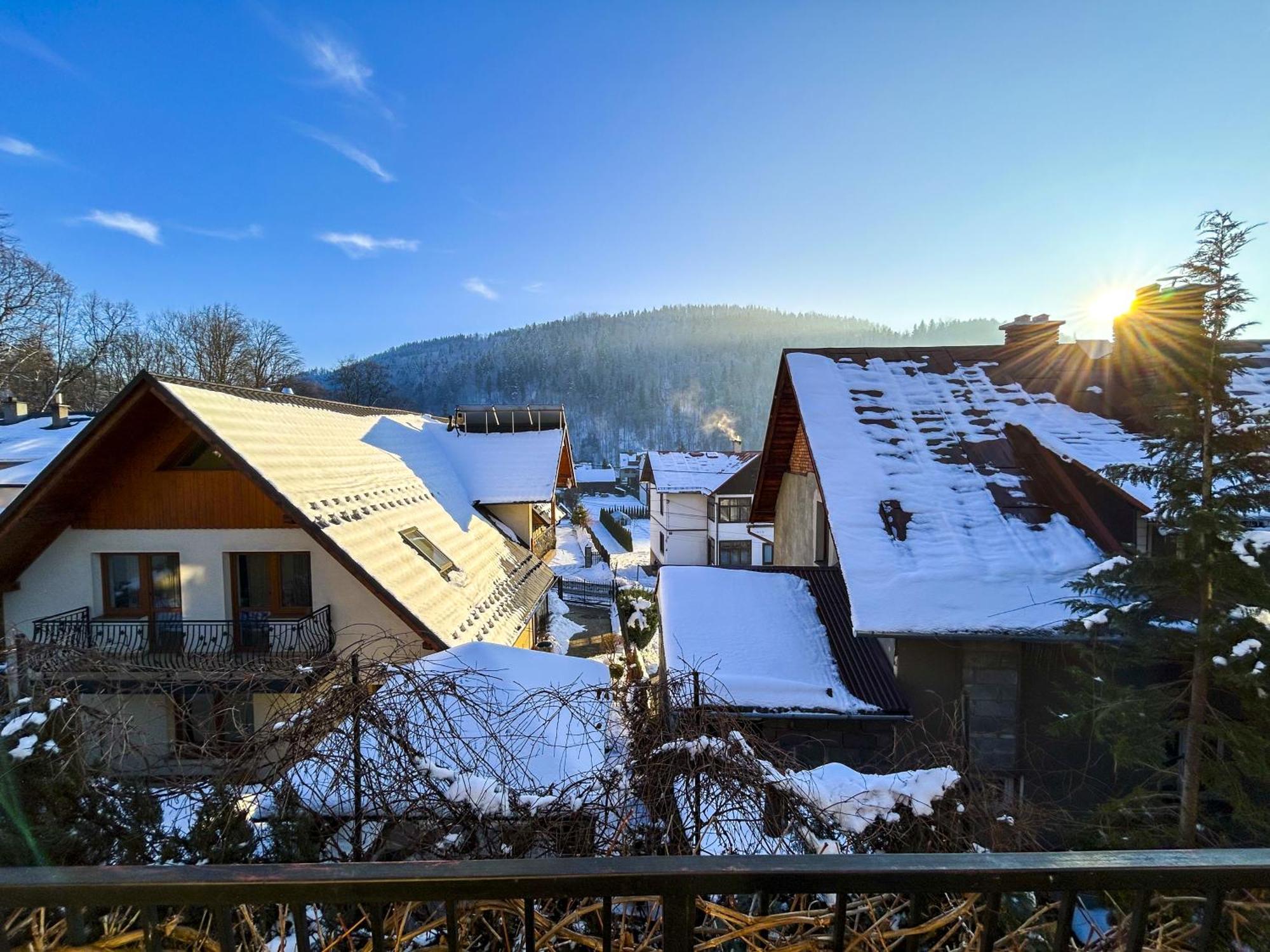 Willa Pod Zbojem Pipikasem Szczawnica Exterior foto